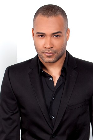 Everon Jackson Hooi  © Rayzor Sharp